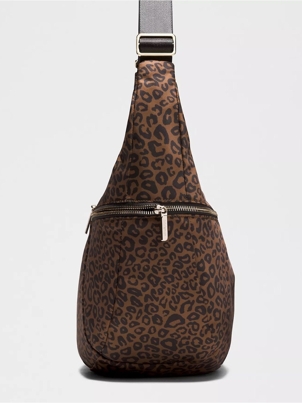 Lululemon Large Slouchy Sling Bag 13L
Metal Hardware leopard print NWT - Picture 4 of 14